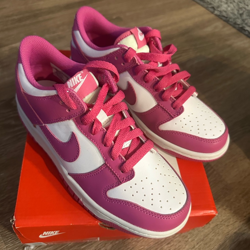 Nike Dunk Low Active Fuchsia 
Size 5Y

Brand New.